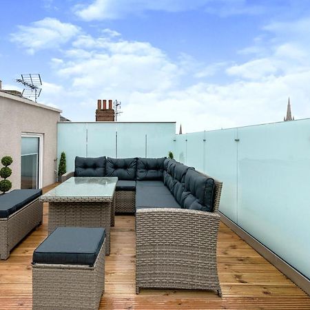 The Burton Penthouse By Fortuna Property Cheltenham Exterior photo